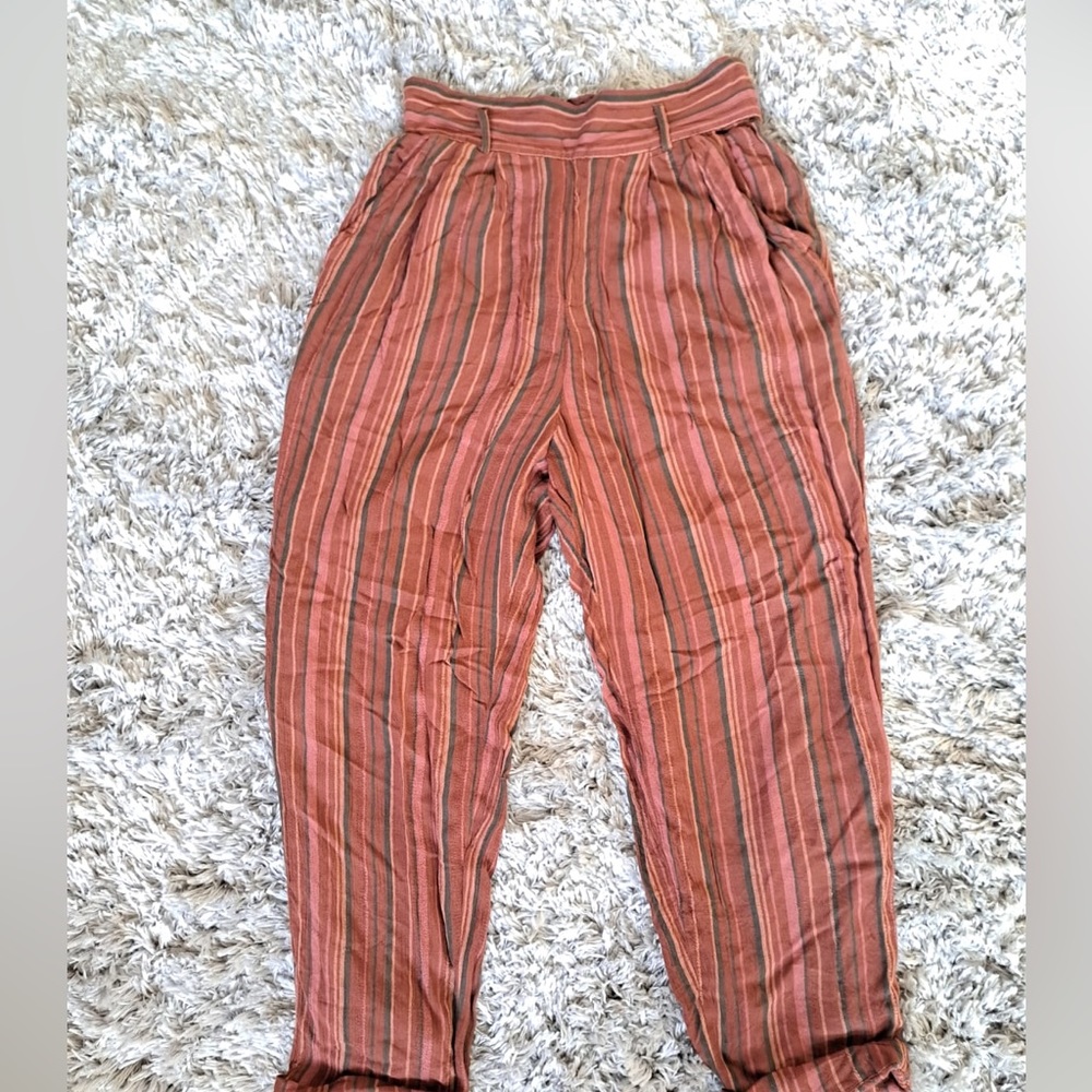American Eagle trousers